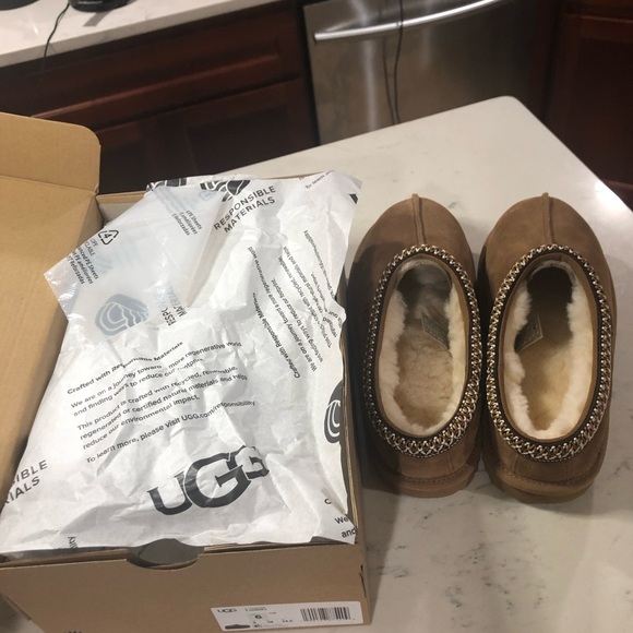 Brand New UGG Kids Tasman II Chestnut Slipper Shoe With 100% Authentic 1019066K - Picture 7 of 15